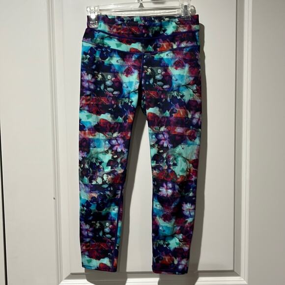 Athleta Floral Fade Sonar Capri Leggings Size X Small - Picture 2 of 7
